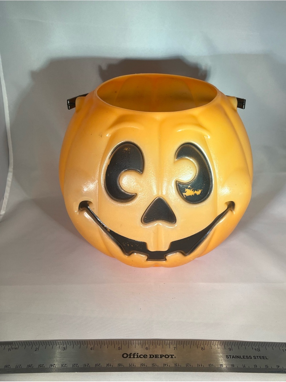 Vintage 1097 Grand Venture Halloween Jack O Lantern Bucket